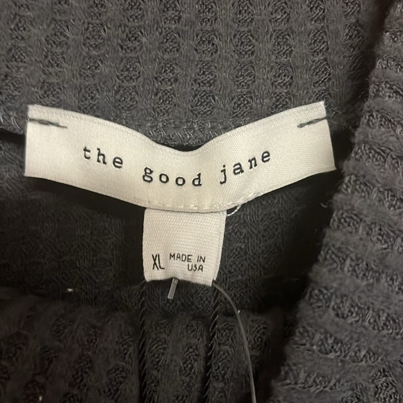 The Good Jane XL/Size 14 Turtle Neck Top with Buttons in Charcoal - Picture 7 of 10